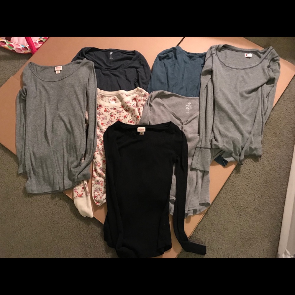 Bundle of 7 long sleeve shirts
